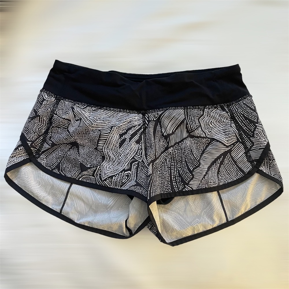 Lululemon shorts, size 4